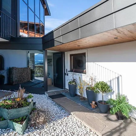 Hetzenauer アパート ケセン